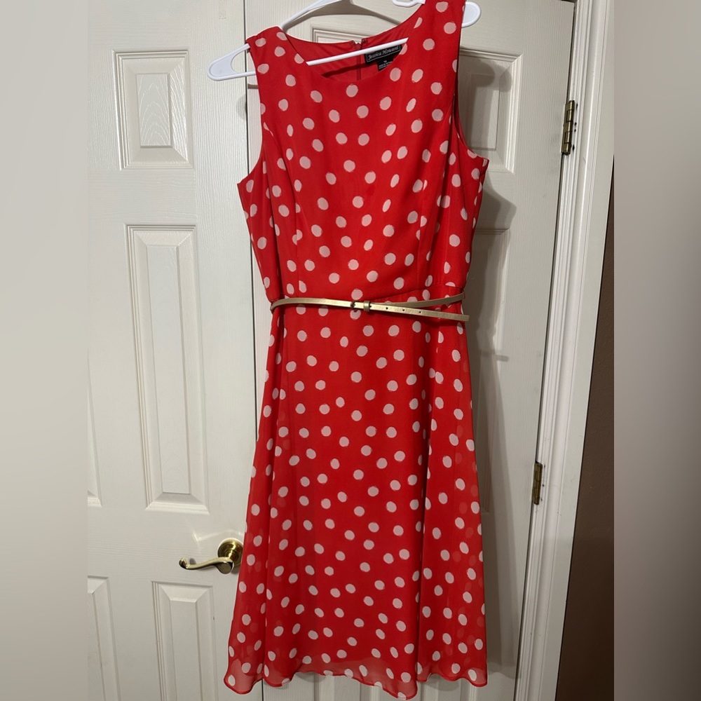 Jessica Howard size 12 sleeveless dress